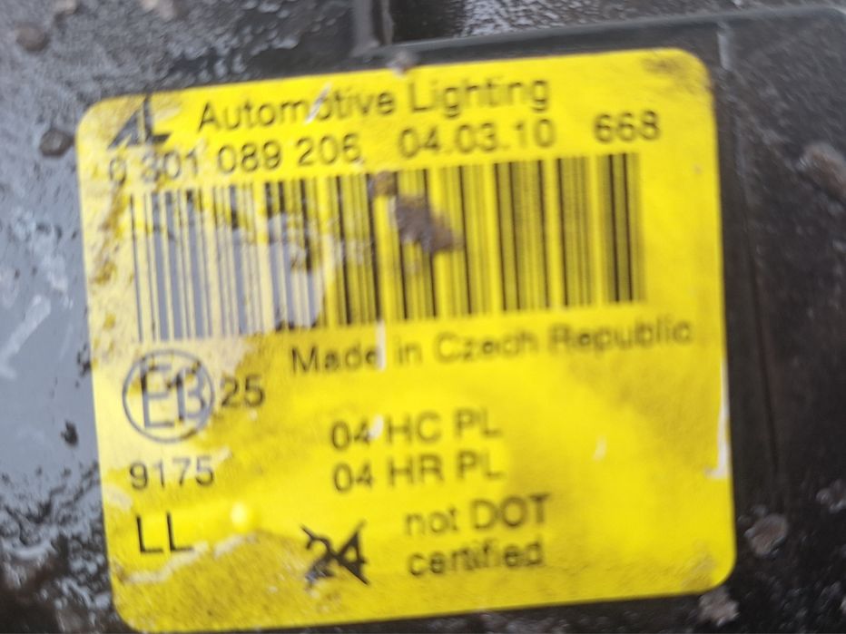 Десен Фар Оригинален  за  BMW E46 от 1998-2001Година БМВ Е4 3 Серия