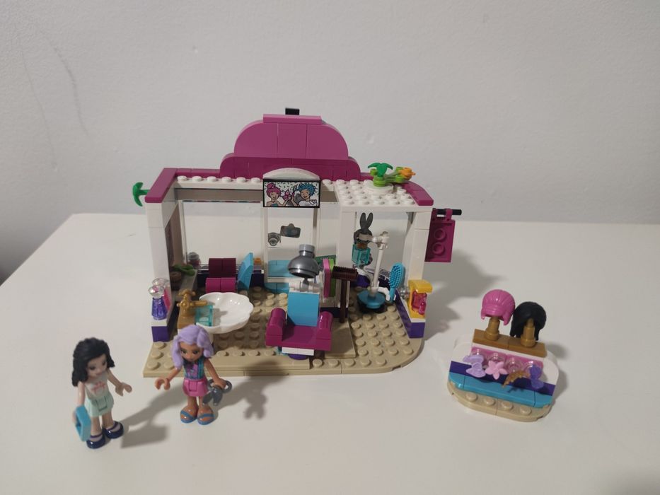 Lego - Frizeria din orașul Heartlake 41391
Friends