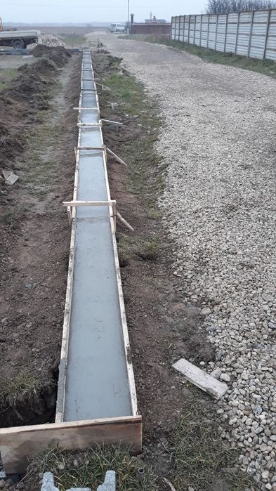 Execut garduri diverse modele