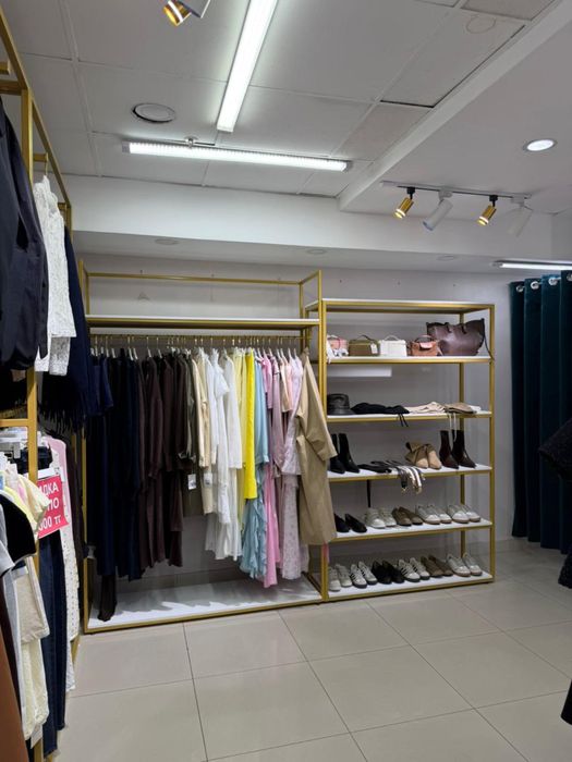 Продается оборудование для магазина