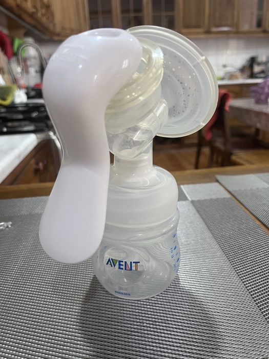 Молокоотсос механический Philips Avent