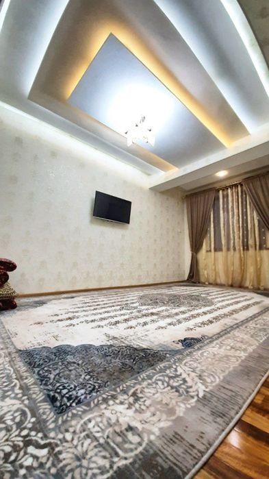 Посуточно квартира Люкс