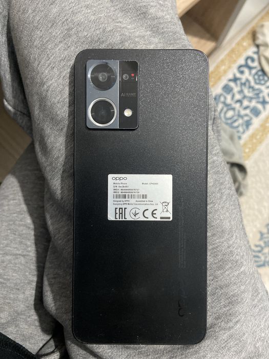 Oppo reno 7, 128 гб памяти.