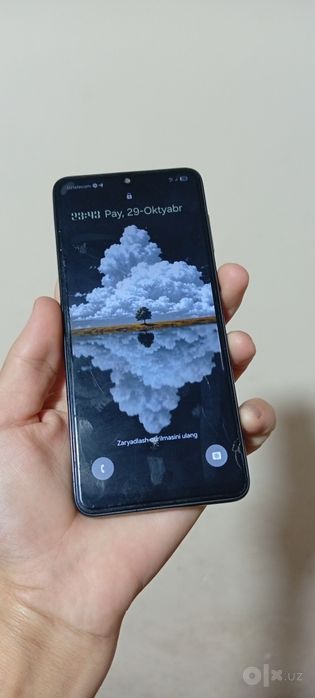 Samsung A33 ekran alishgan