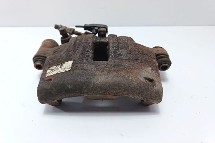 Etrier stanga fata Mercedes-Benz Sprinter a 2-a generatie 906