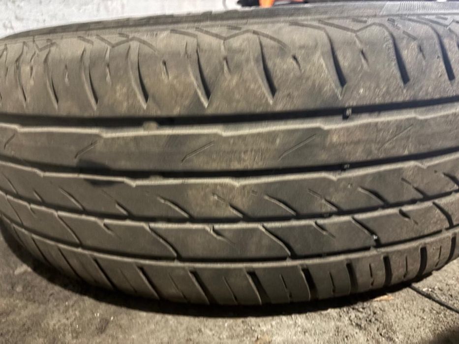 Продам шины с диском