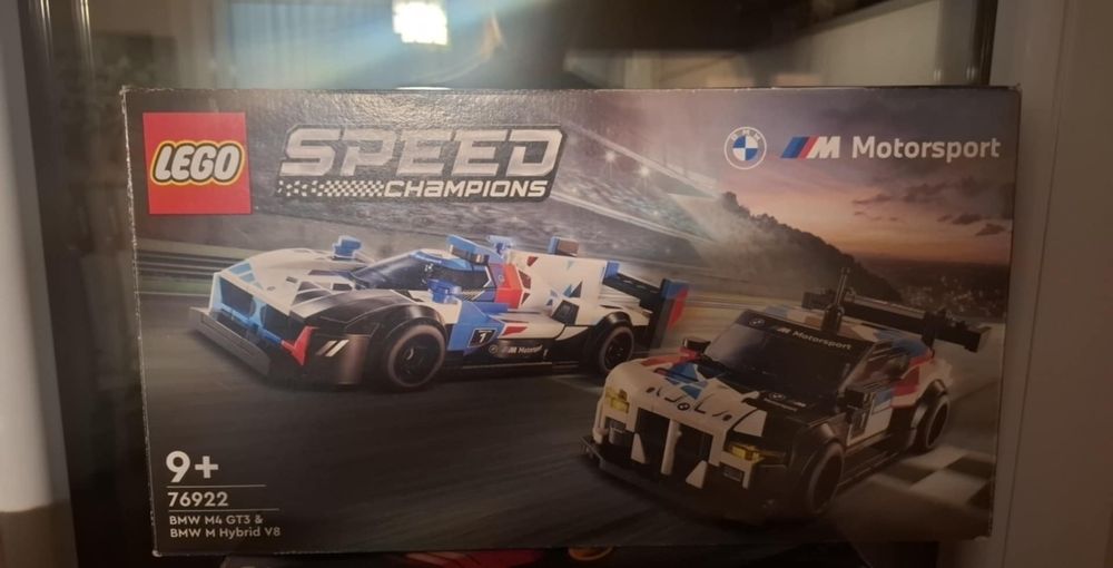Vând 2 seturi lego speed