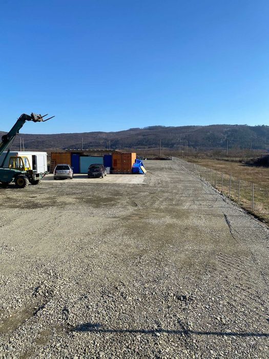 Vand teren cu autorizatie de constructie Hala