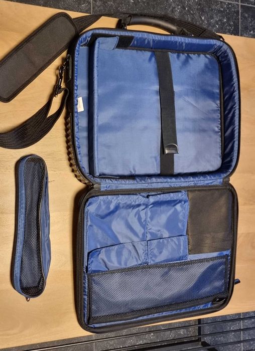 Geanta laptop Targus