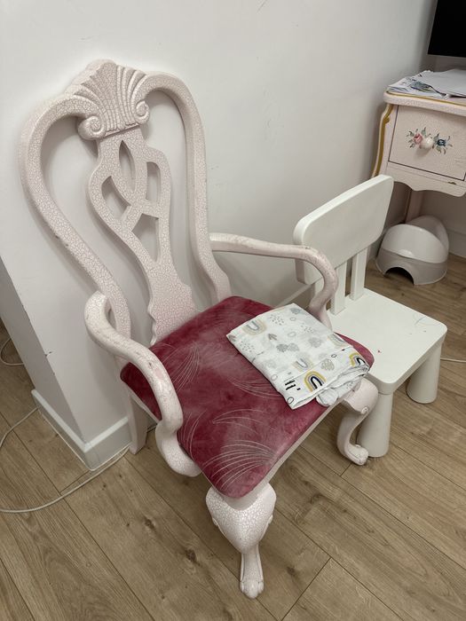 Продаю детский мебельный гарнитур для девочки