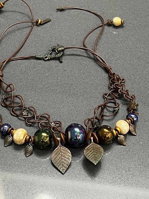 Бижута Calvin Klein, Swarovski, Мънисто