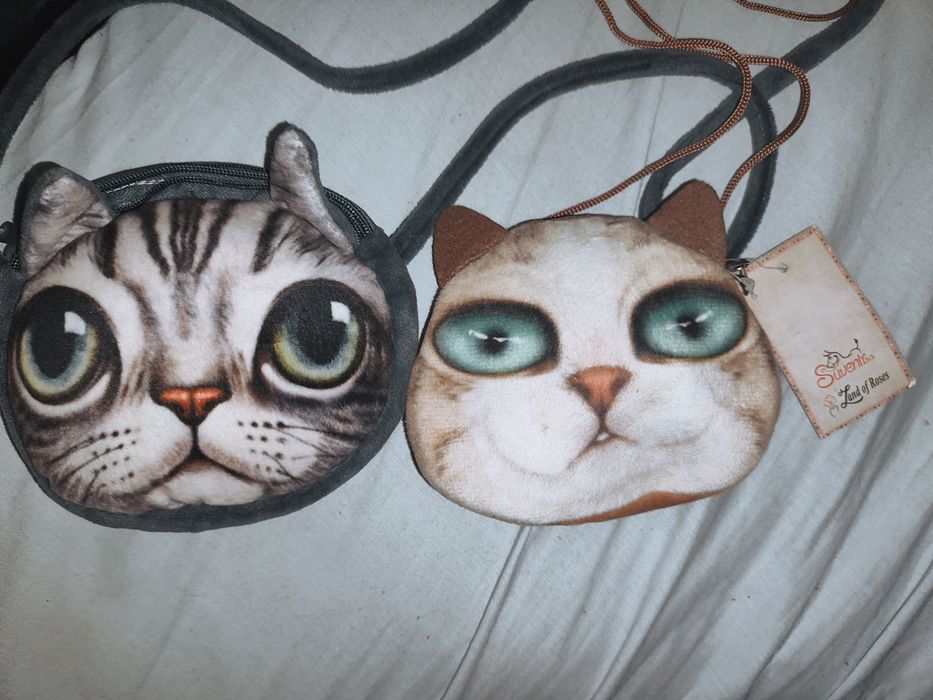 Два броя детски чантички