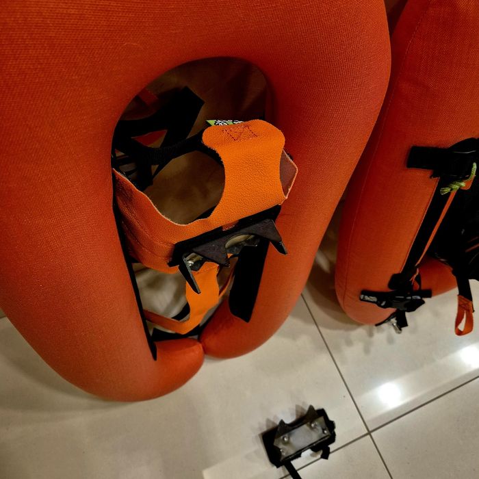 Надуваеми снегоходки Small Foot Revolution  2