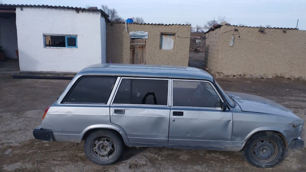 LADA 2104 состояние средний