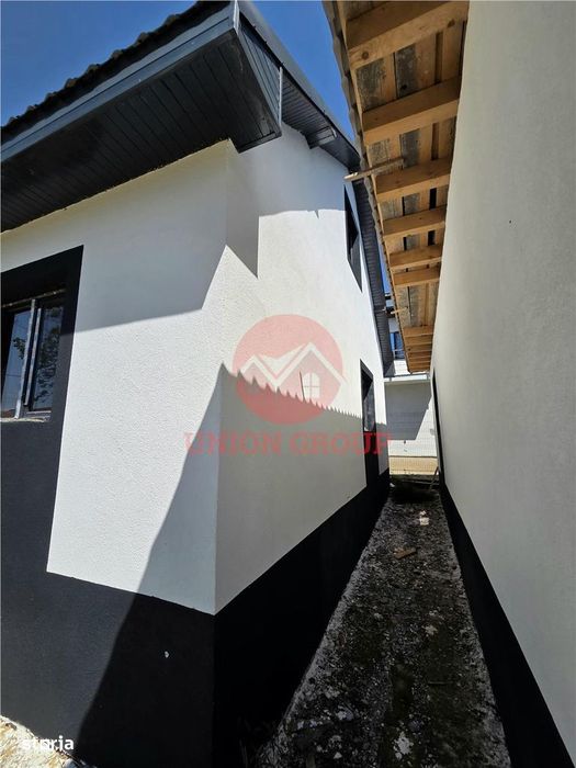 Casa la Cheie, 4 Camere Decomandat, Lumina