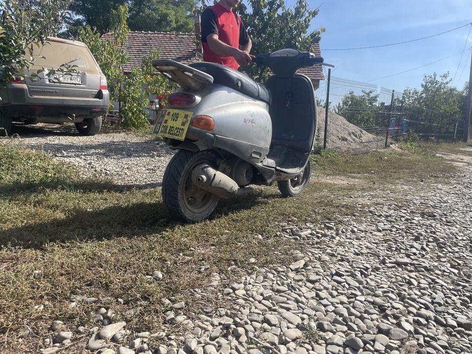 Scuter 50cc PIAGGIO
