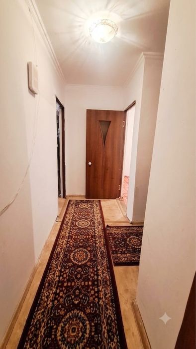 Продается квартира 2-ком.на 17-микрорайоне.