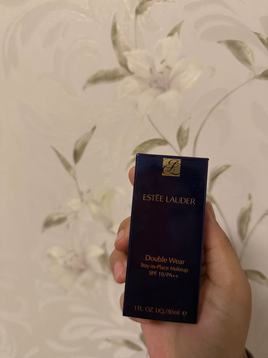 Продам тональный крем Estée Lauder