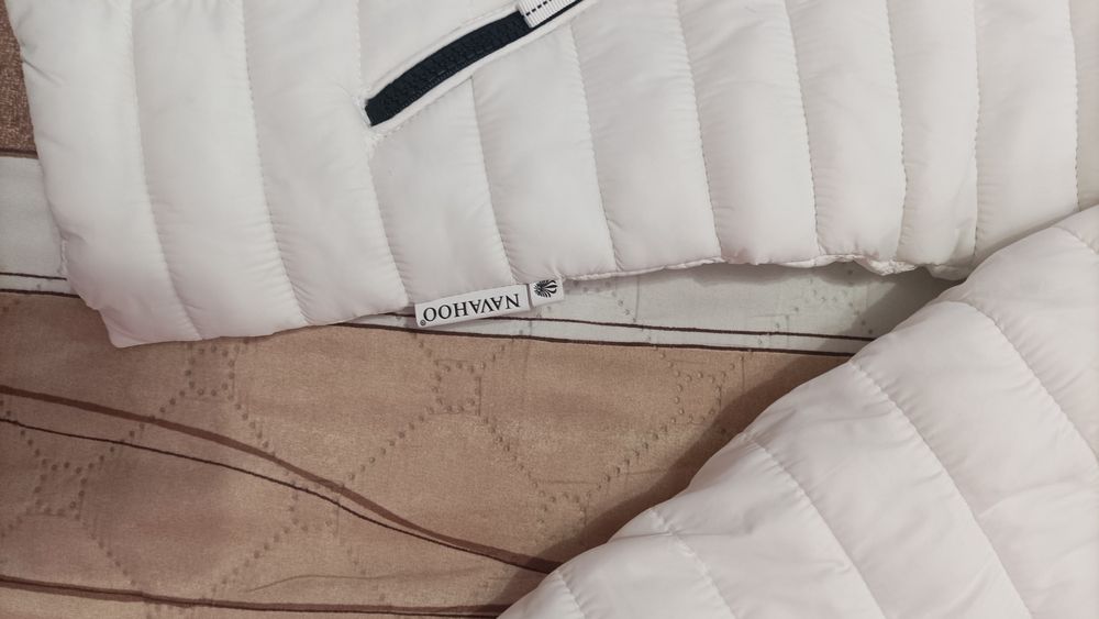 Бяло дамско яке Navahoo