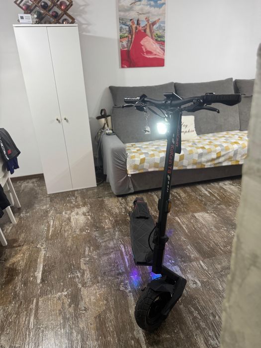 Vand trotineta electrica kukirin T3