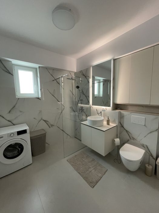 Apartament doua camere + parcare