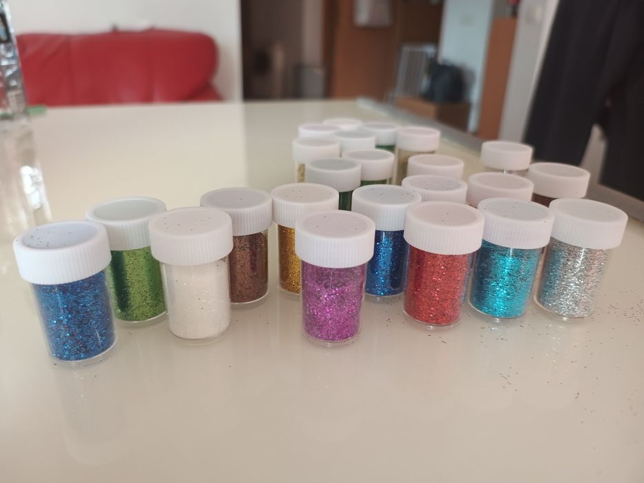 Sclipici multicolor
