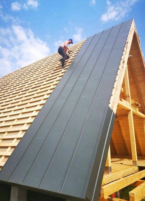 Vând casă pe structură din lemn