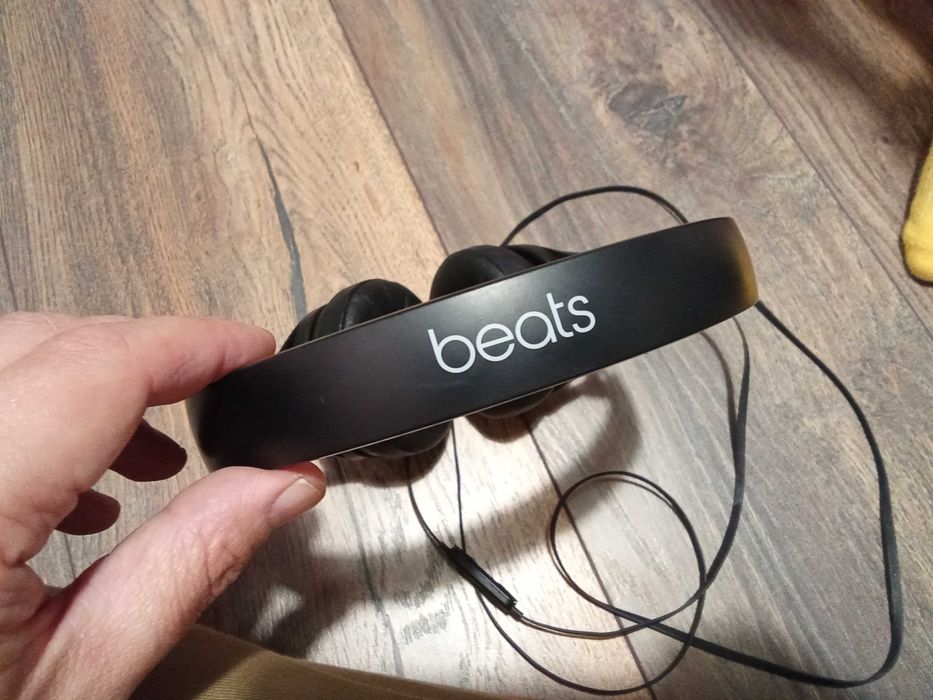 Слушалки - Beats EP by Dr. Dre, On-ear