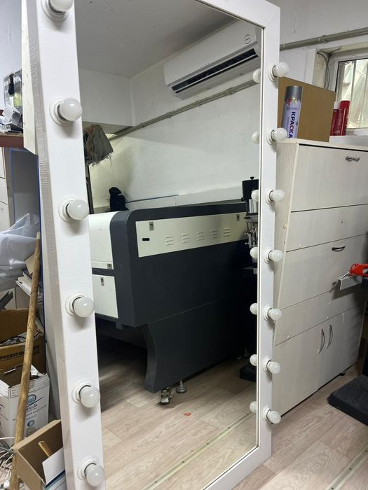 Зеркало 45000 тг  бу