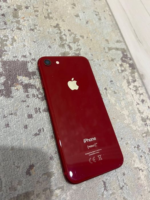 Айфон 8 64гб красный