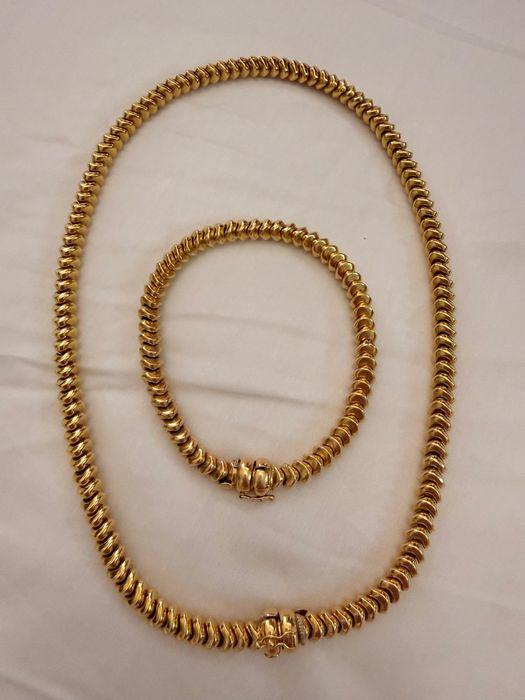 Set din aur de 18k