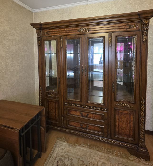 Горка для гостиной комнаты,