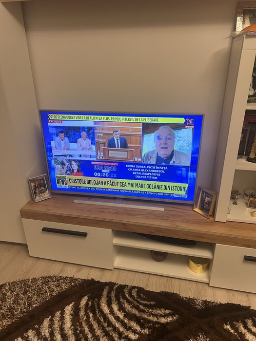 Vand Tv Philips cu defect