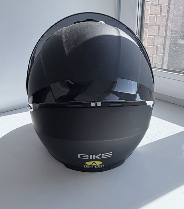 СРОЧНО продам шлем QIKE с перчатками