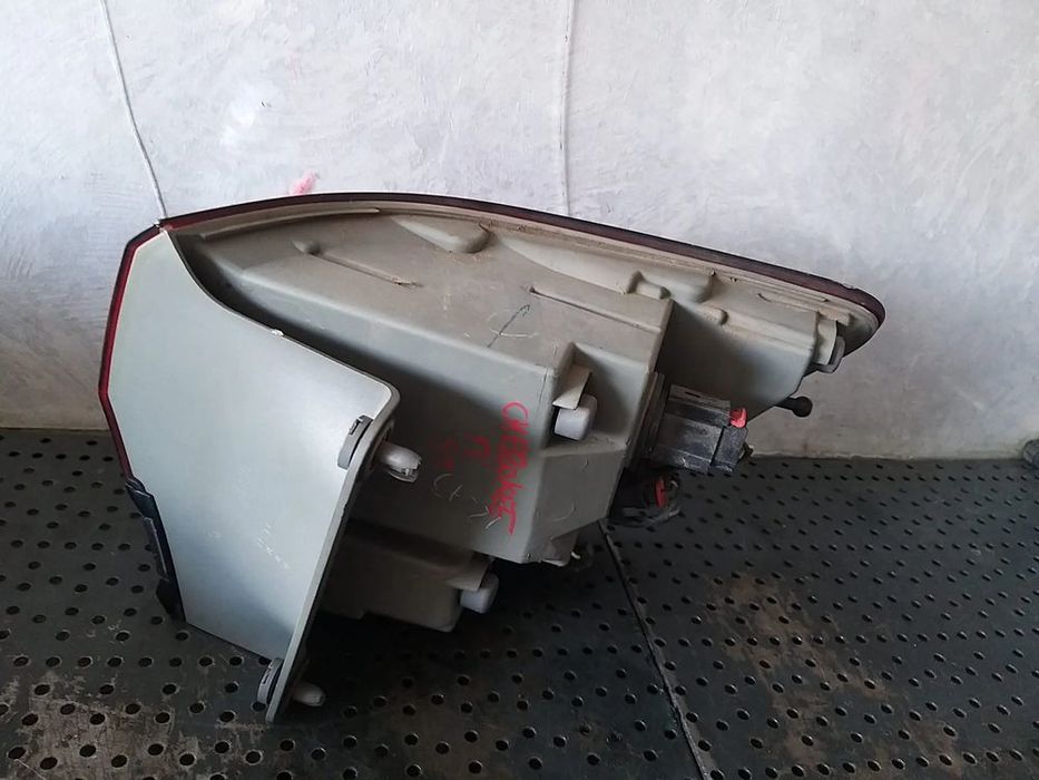 Stop tripla lampa stanga aripa jeep grand cherokee 4 wk wk2 f00htc402700 68110001ab