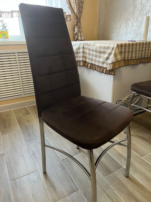 Стул кухонный, 4 штуки