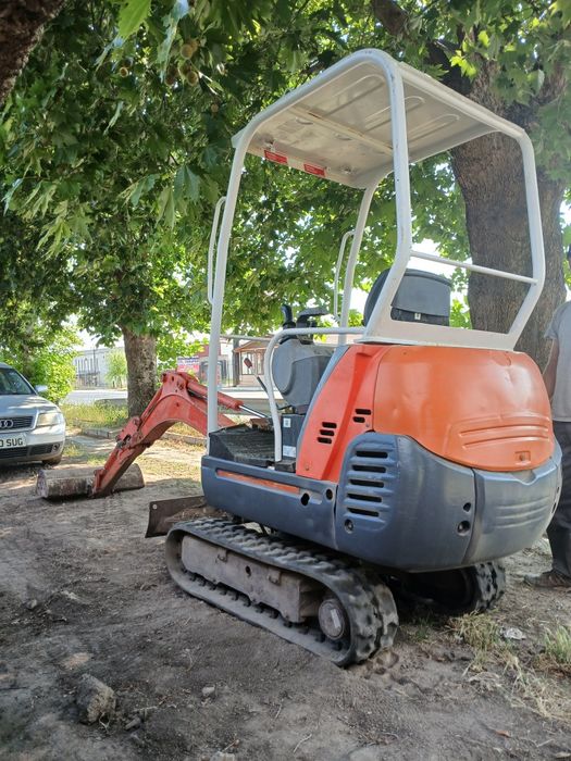 Услуги с мини багер  изгодно Пловдив