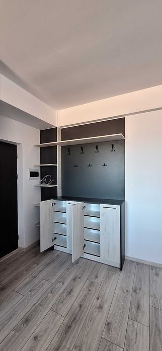 [INCHIRIERE] Apartament cu 2 camere,etajul 3 din 3 ;67 m2-str Fermelor!