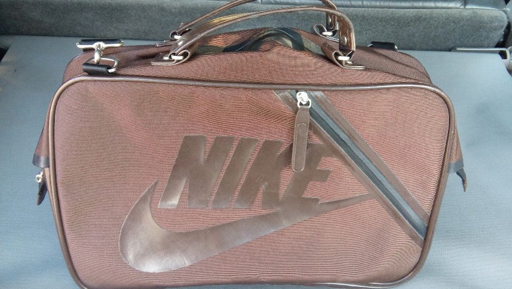 Nike спортна чанта