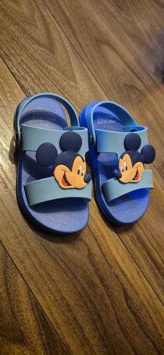 Sandale baietei marime 24-25