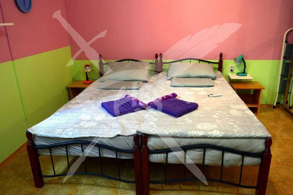 Дава се под наем Едностаен апартамент в Варна, Морска градина - 24 кв.м за 270 € - Снимка #1