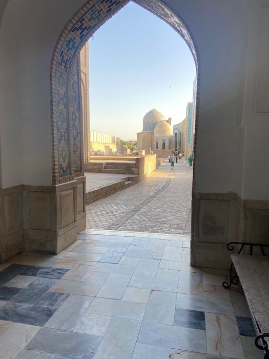 Такси в Самарканд. Тур в Горы. ТМикроавтобус Hyundai, электрокар