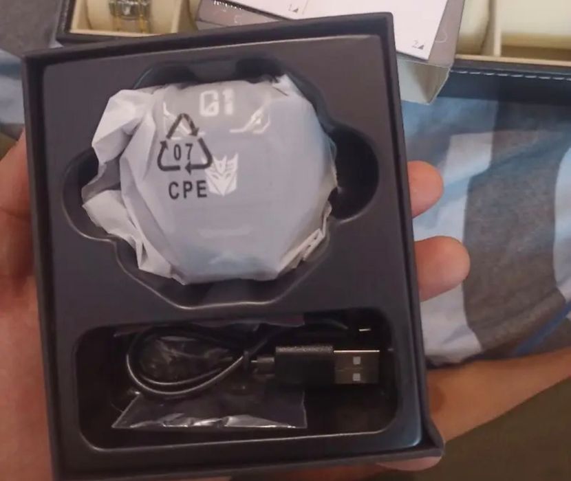 Bluetooth слушалки Transformers (Megatron)