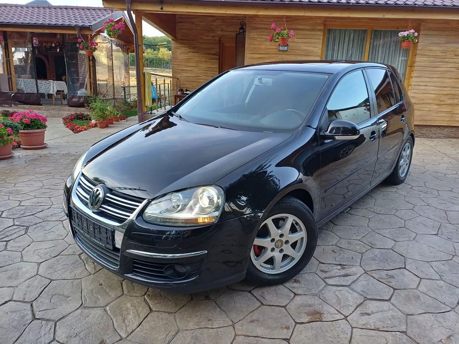 Volkswagen Golf 1.6 benzina + GPL, Trapa, Xenon