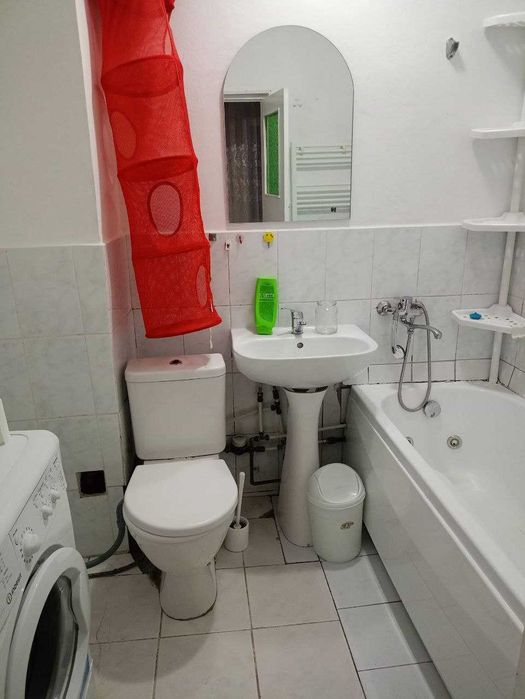 Apartament in Chirie cu 2 Camere in Nicolina