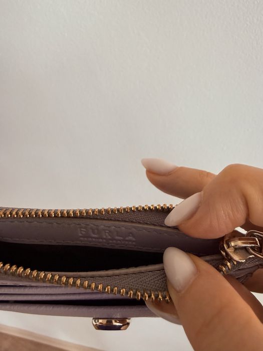 Кардхолдър / портмоне за документи и карти Furla естествена кожа