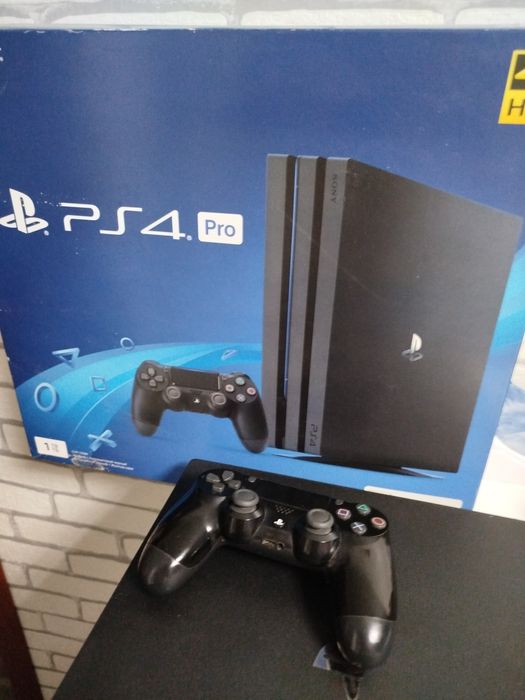 PlayStation 4 Pro  1tb