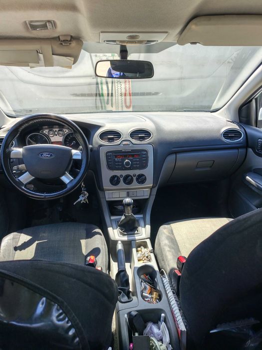 Vand ford focus an 2010