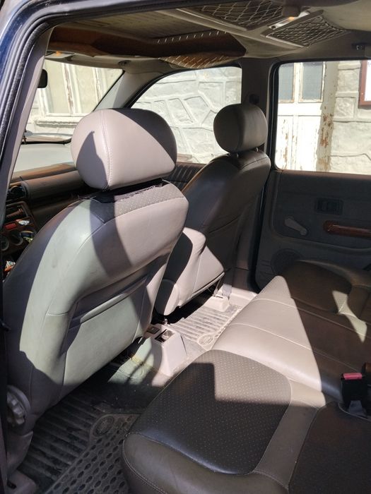Land Rover Freelander 2000 г., газ