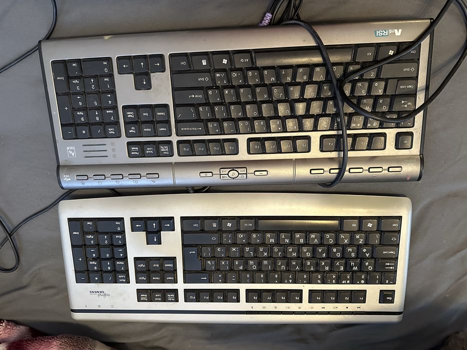 Продам клавиатуру на запчасти
